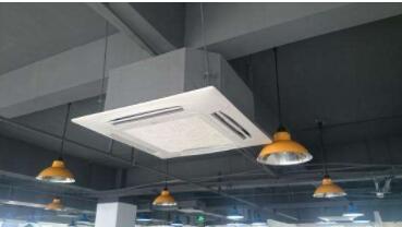 附近安裝空調(diào)電話(huà)
